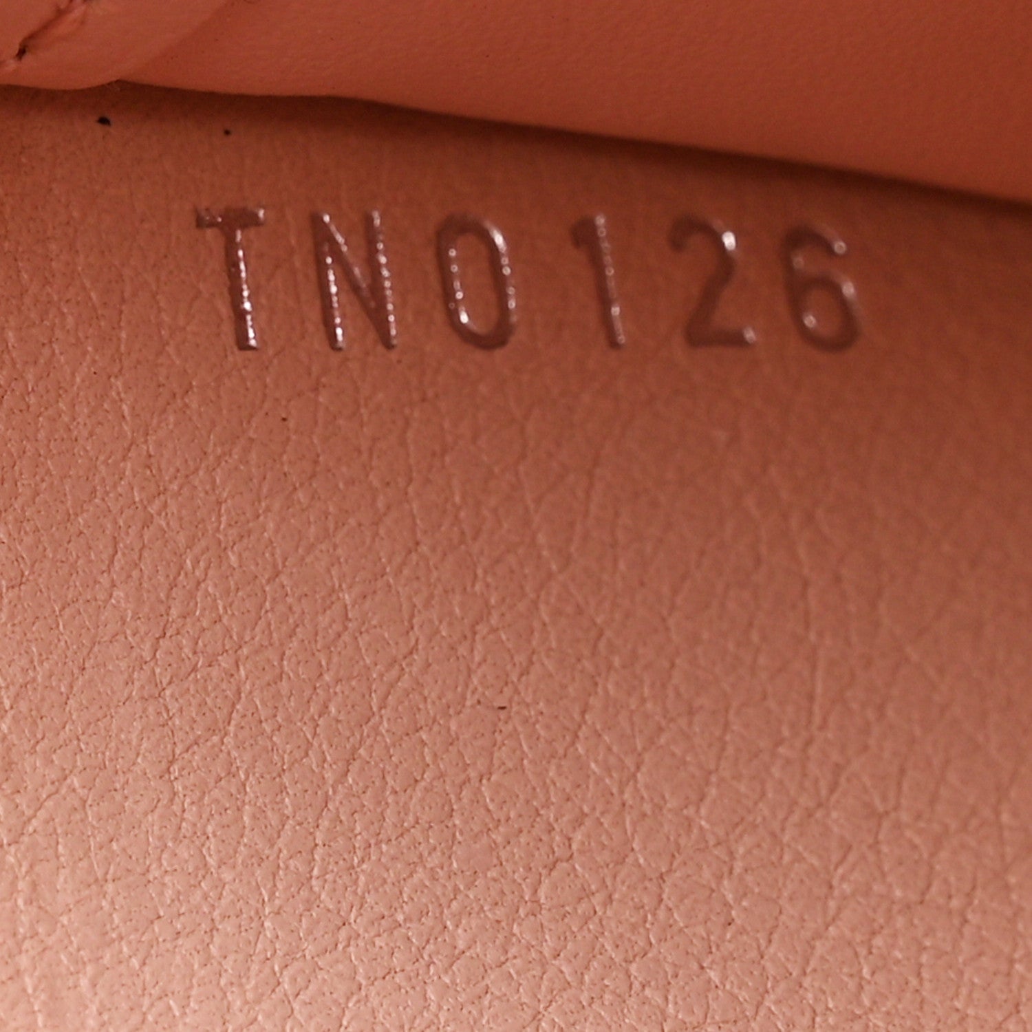 Louis Vuitton Mahina Zippy Wallet Magnolia 7 of 8