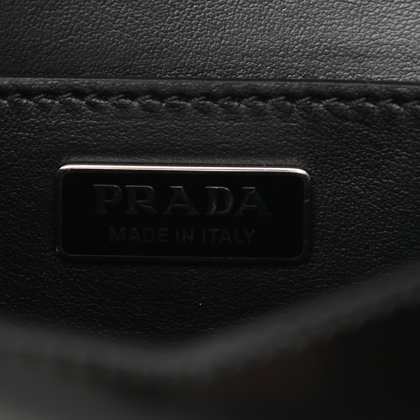 Spazzolato Triangle Logo Plate Flap Chain Crossbody Bag Black