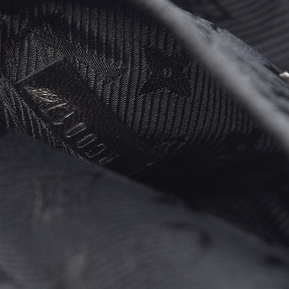 Louis Vuitton Lambskin Riveting Black 7 of 7