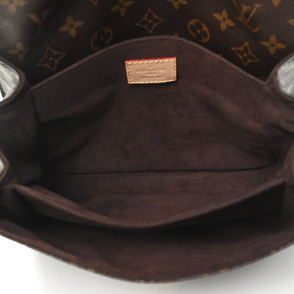 Louis Vuitton Monogram Pochette Metis 4 of 4