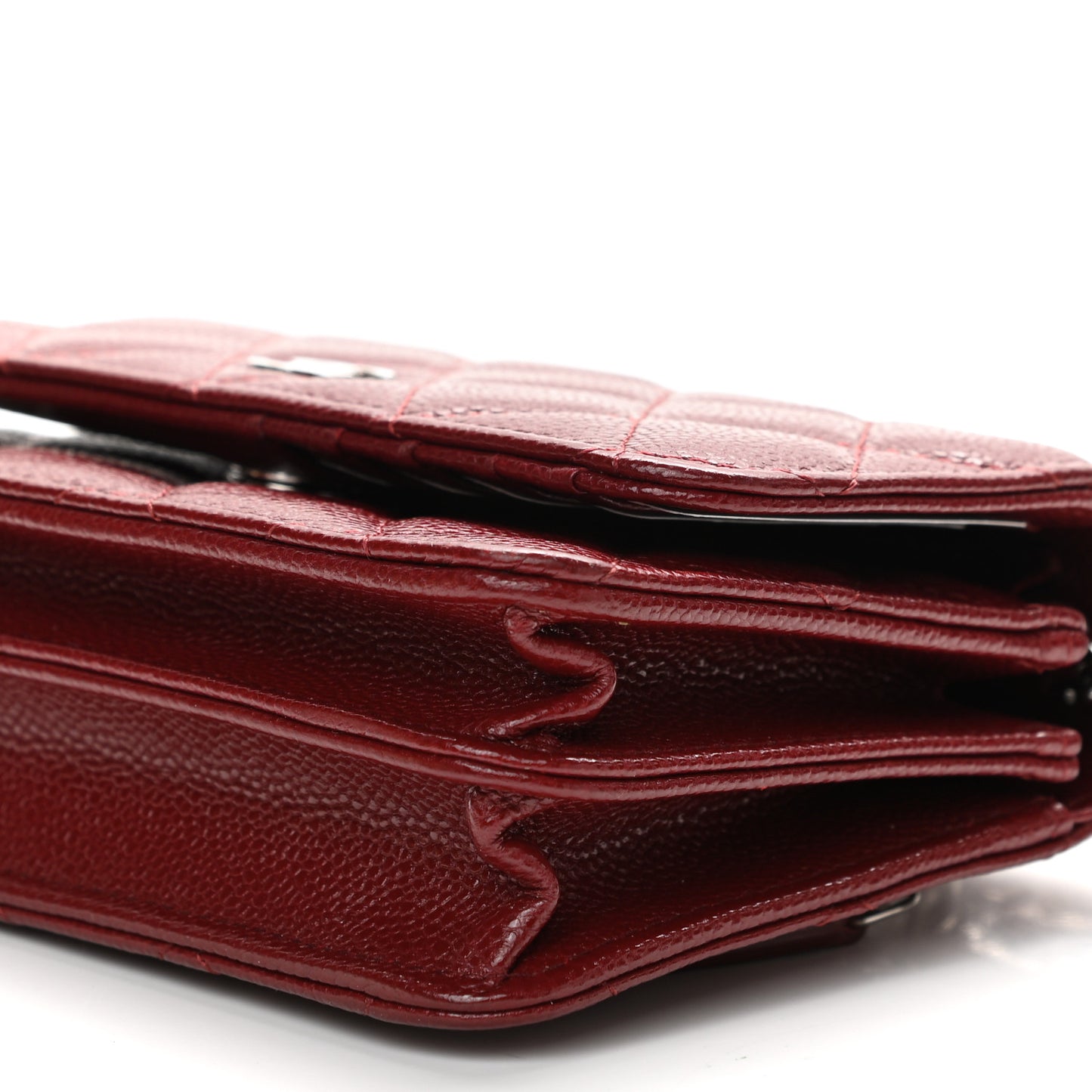 Caviar Quilted Mini Wallet On Chain WOC Red