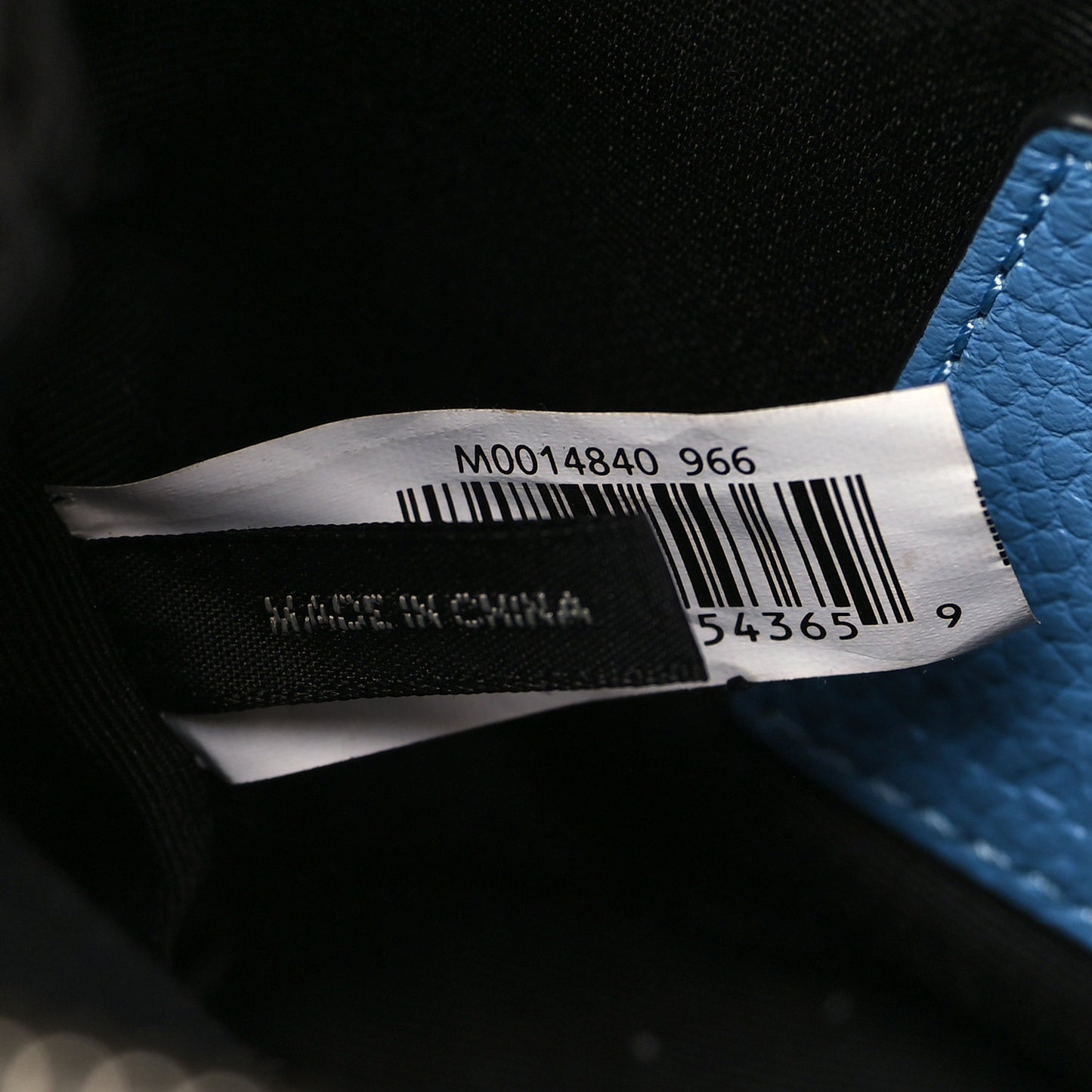 Calfskin The Box 20 Crossbody Aquaria Blue