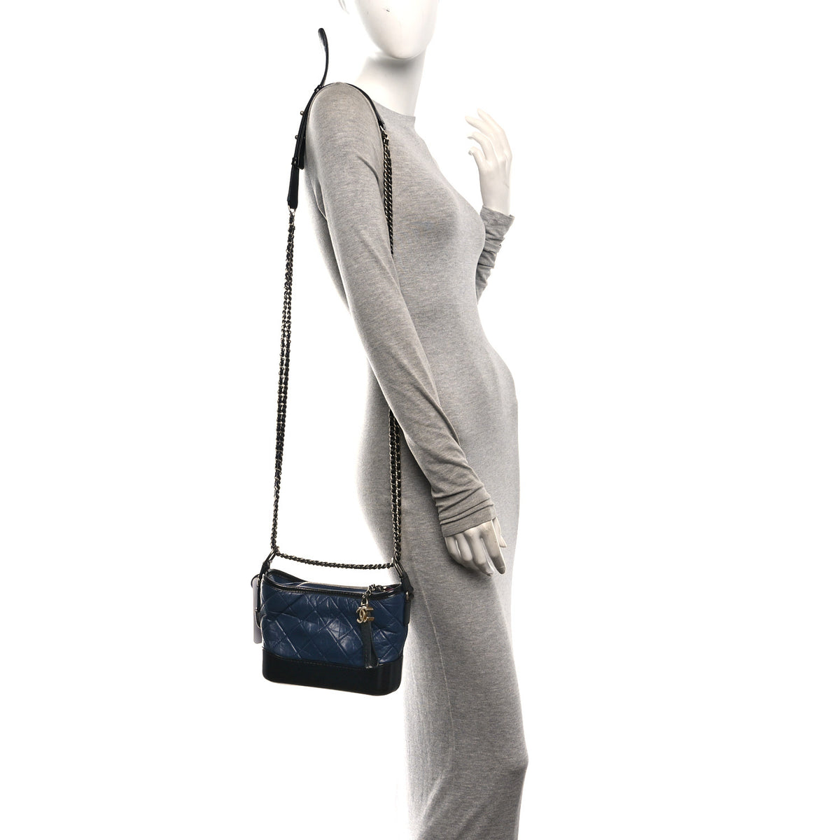 Aged Calfskin Quilted Small Gabrielle Hobo Navy Black