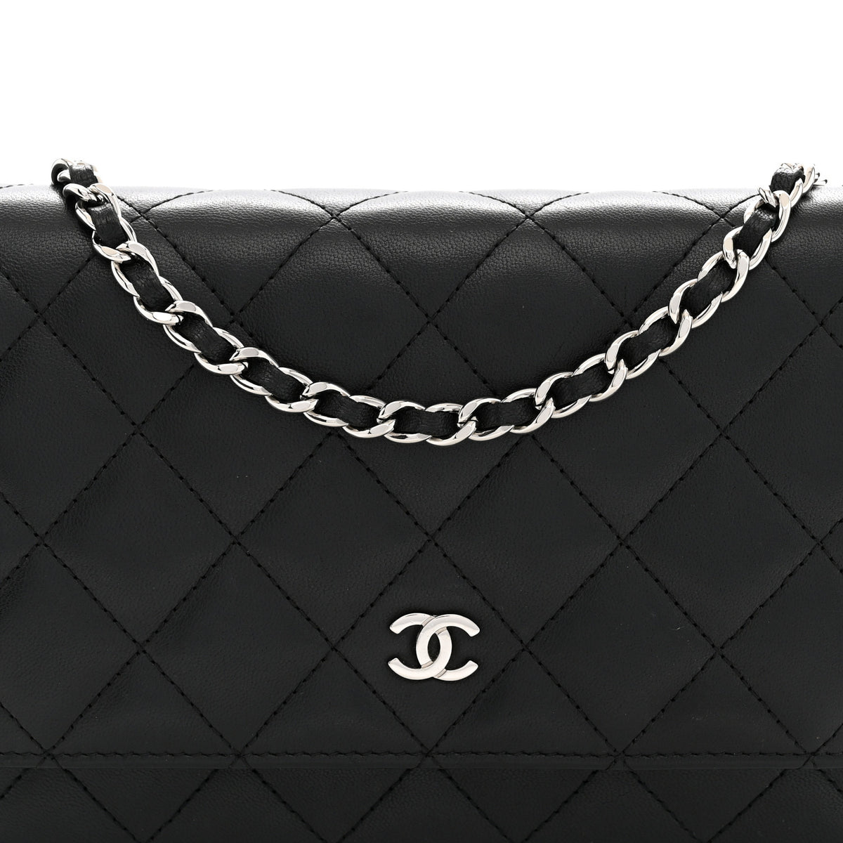 Lambskin Quilted Wallet On Chain WOC Black
