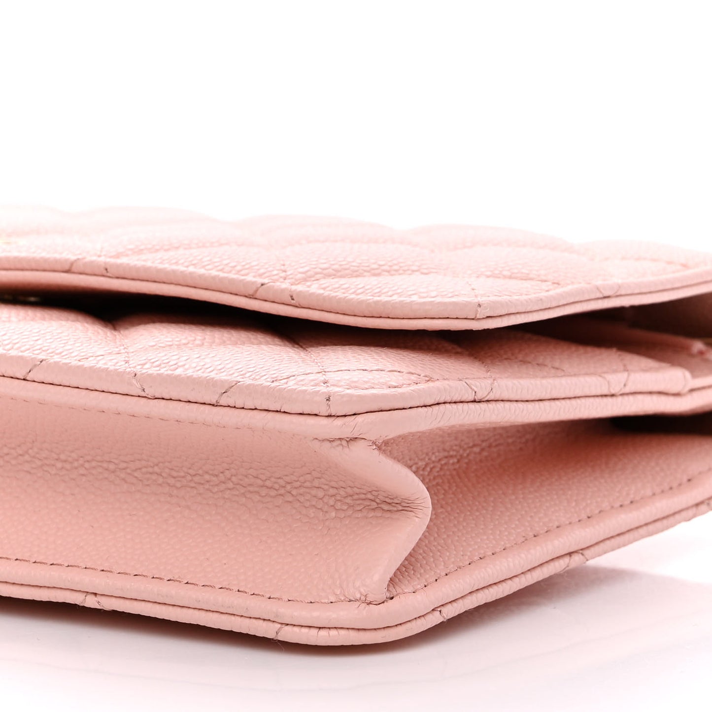 Caviar Quilted Wallet on Chain WOC Light Pink