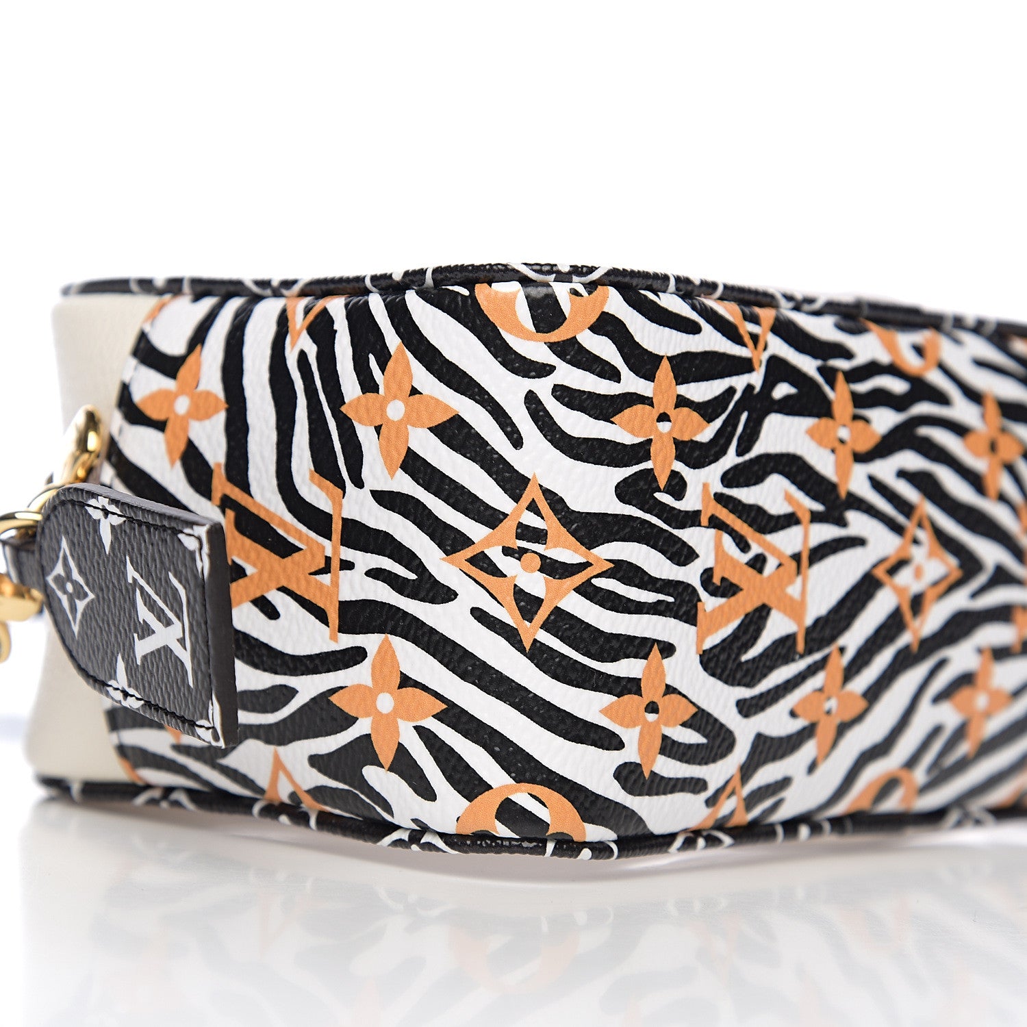 Louis Vuitton Monogram Giant Jungle Beach Pouch Ivory 8 of 9