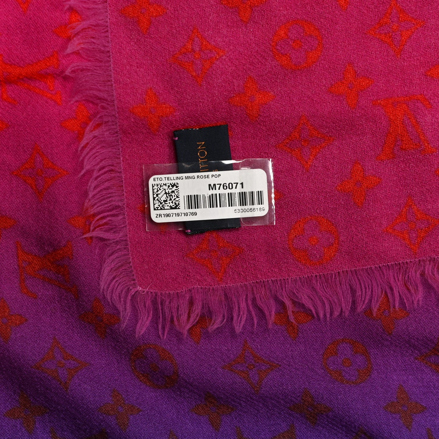 Wool Monogram Telling Stole Rose Pop