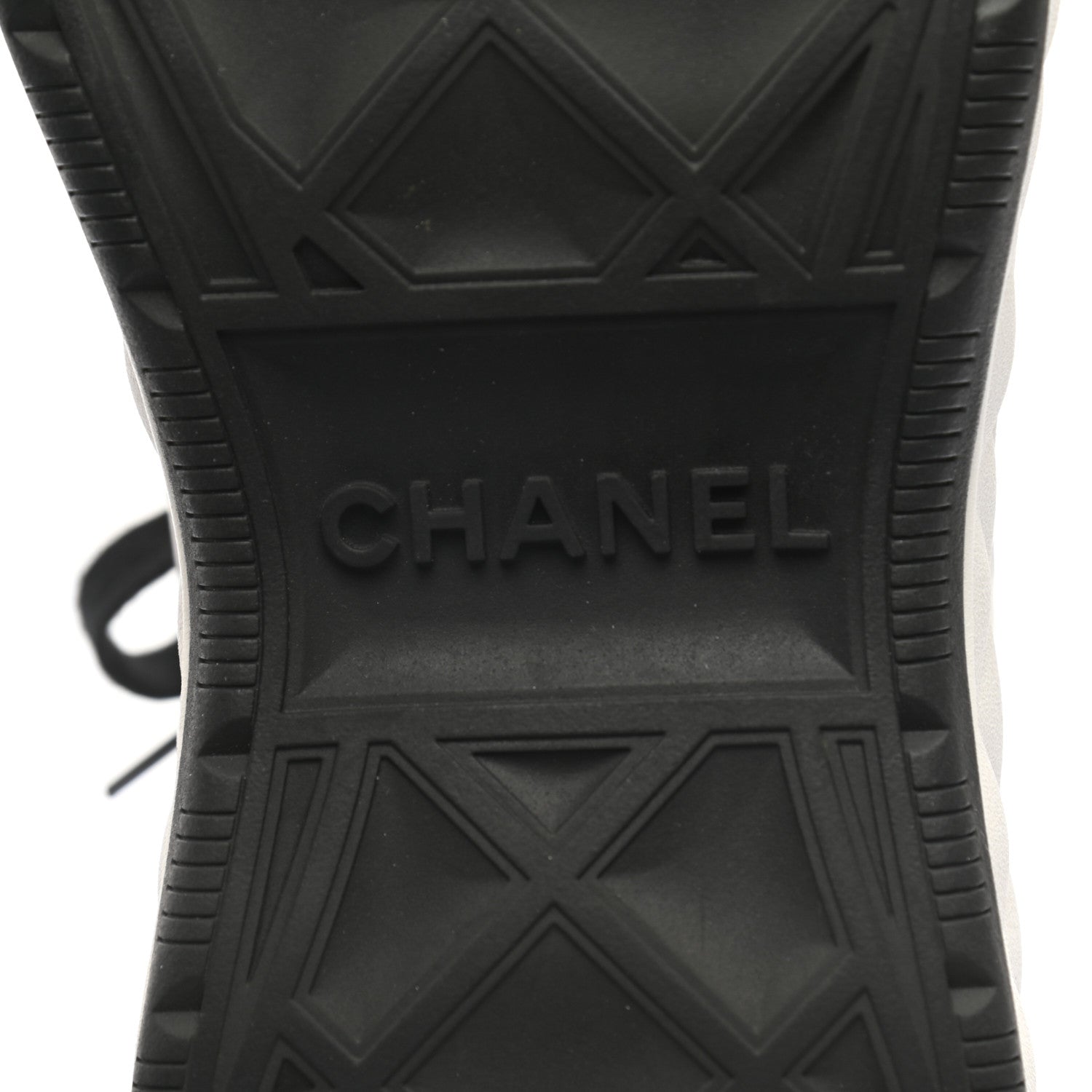 Chanel Velvet Calfskin Mixed Fibers CC Sneakers 40 Black 6 of 8
