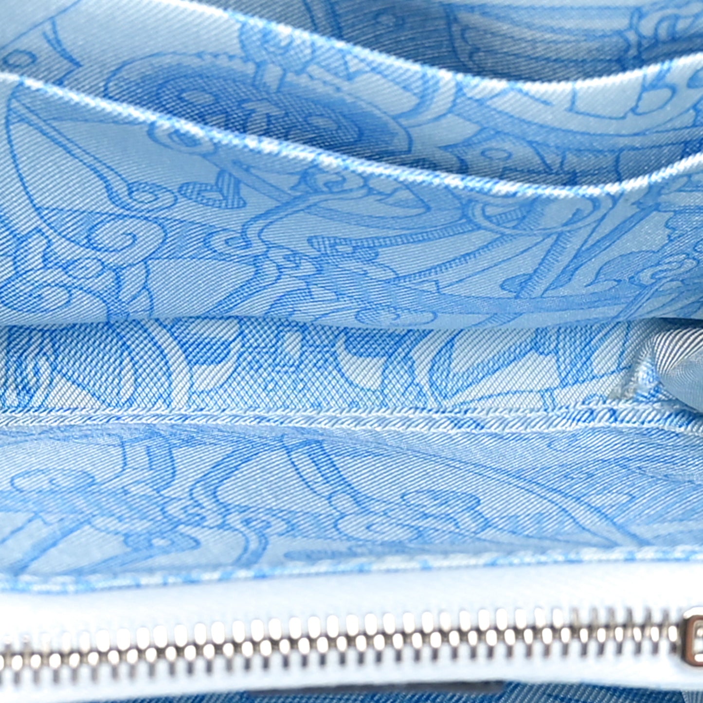 Epsom Barenia Silk'In Compact Wallet Ardoise Brume