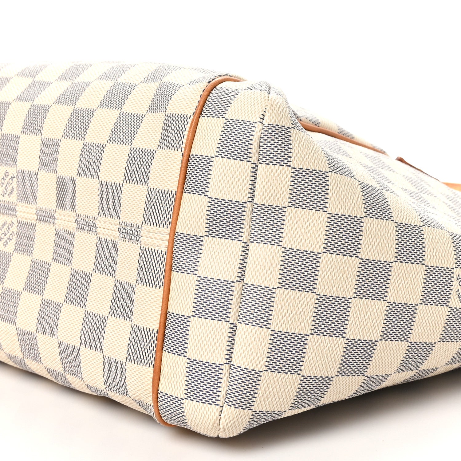 Louis Vuitton Damier Azur Totally MM 9 of 10