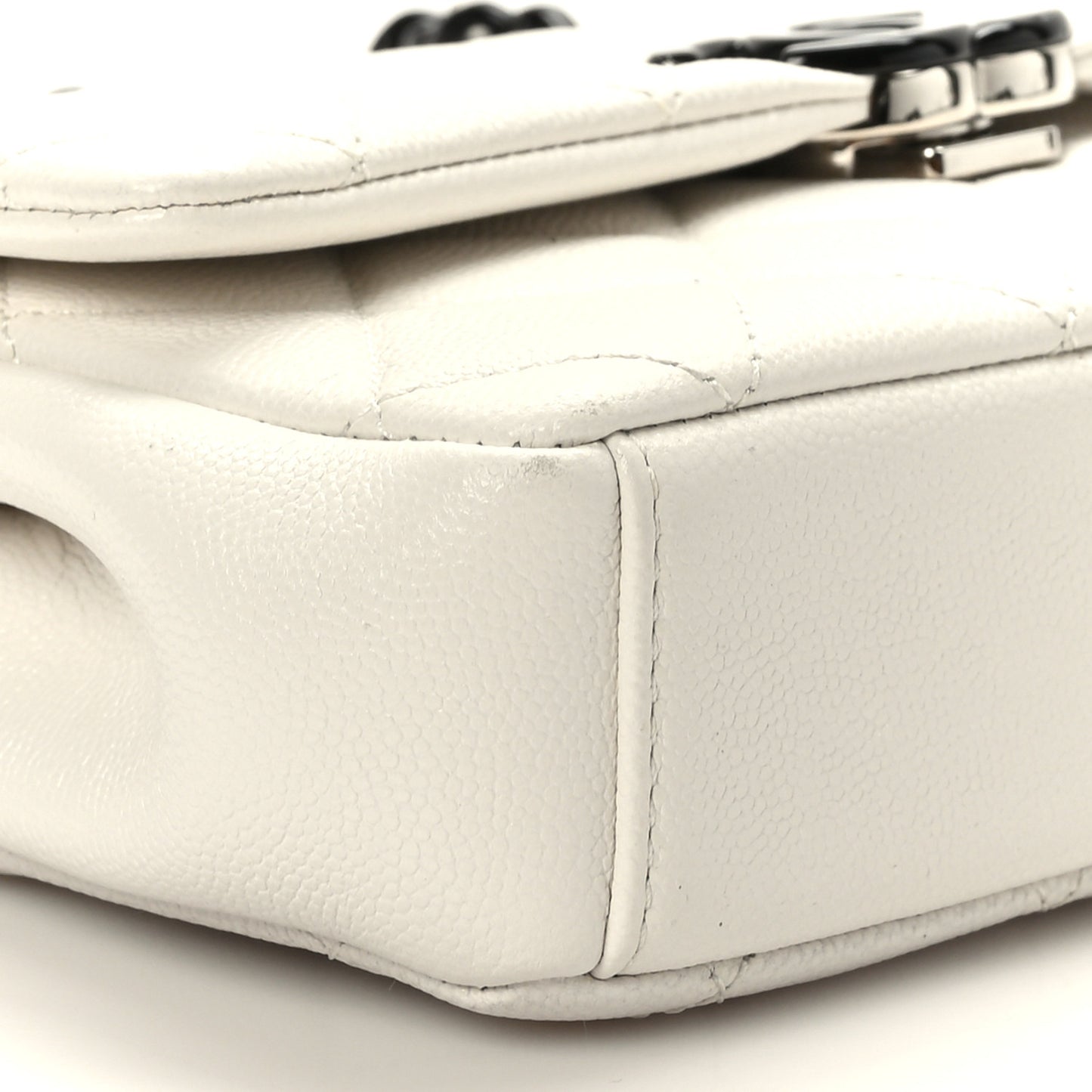 Caviar Quilted My Everything Small Flap White Black