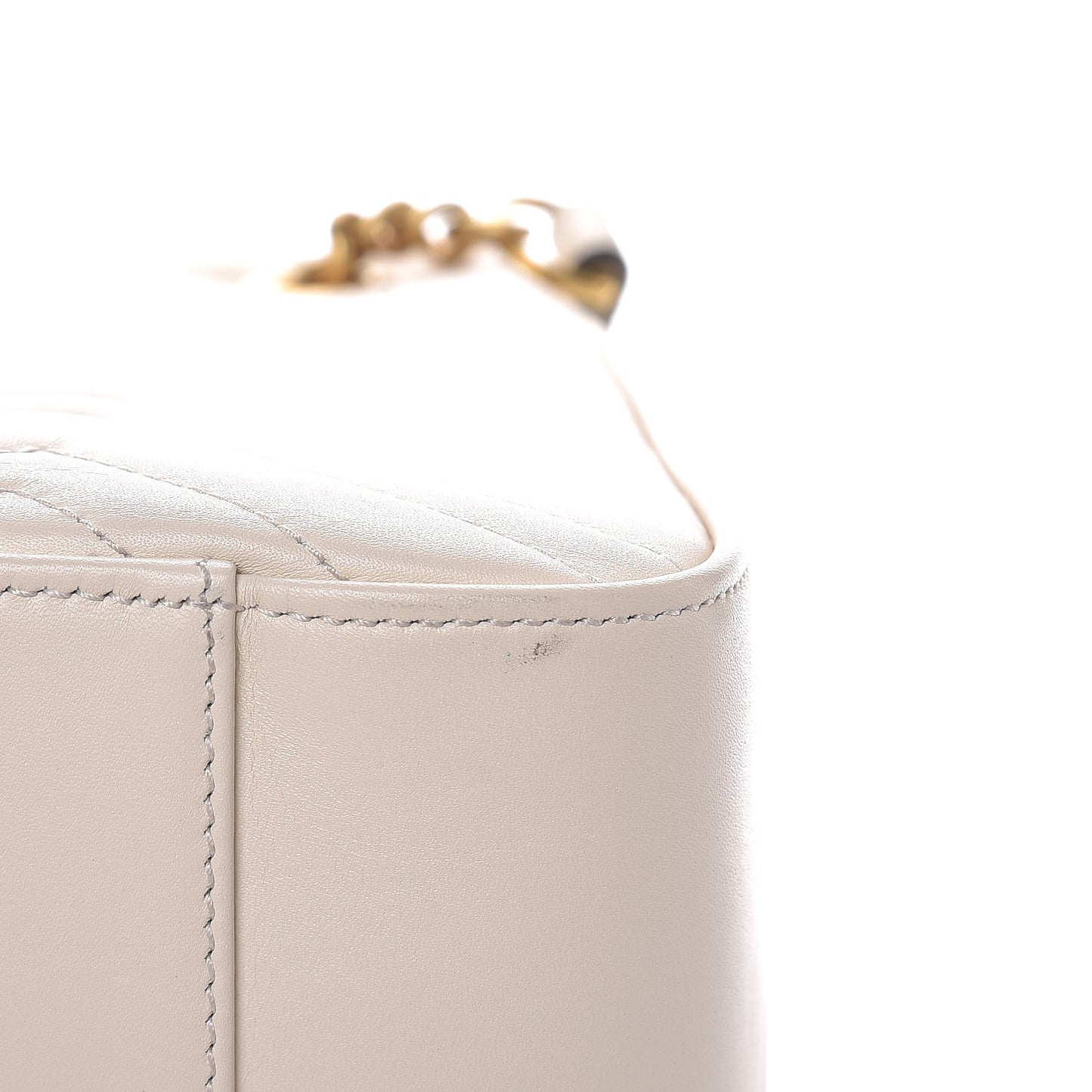 Calfskin Matelasse Medium GG Marmont Shoulder Tote Bag White
