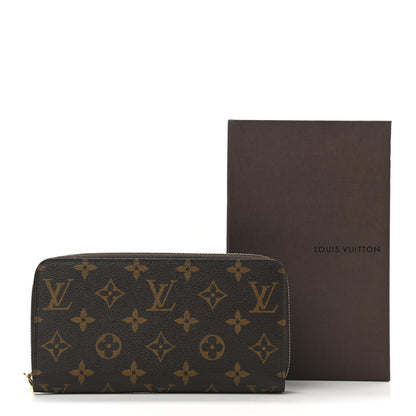 Louis Vuitton Monogram Zippy Wallet 7 of 7