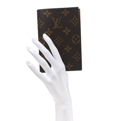 Louis Vuitton Monogram Passport Cover 3 of 8