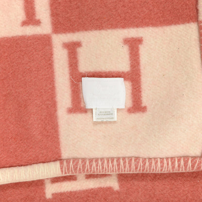 Hermes Wool Cashmere Avalon Baby Blanket Rose Airelle White 2 of 4
