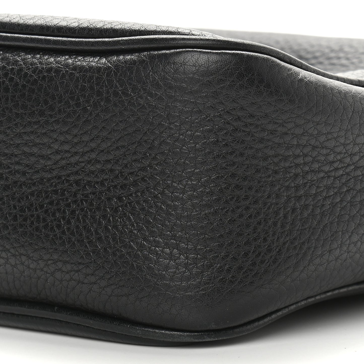 Pebbled Calfskin Small Soho Disco Bag Black