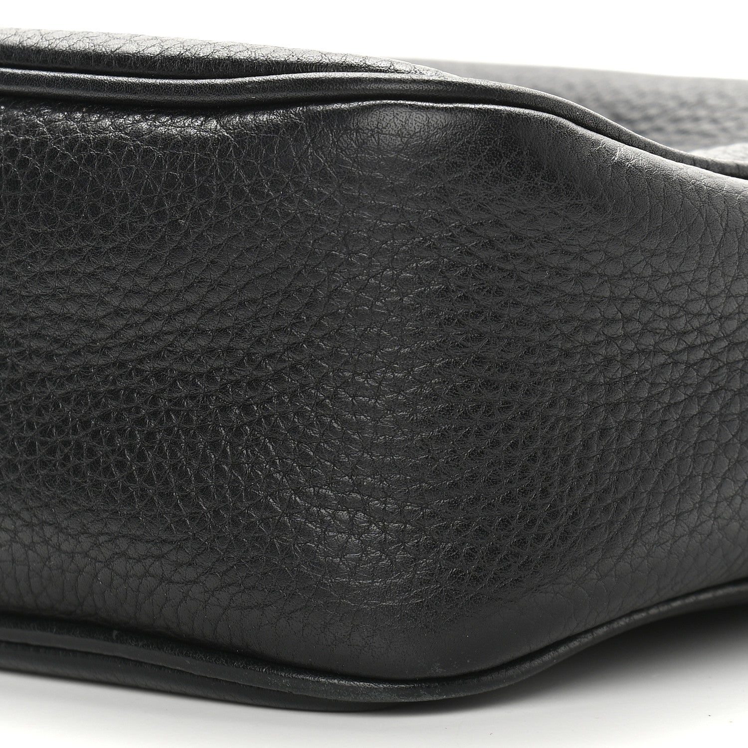 Gucci Pebbled Calfskin Small Soho Disco Bag Black 9 of 10