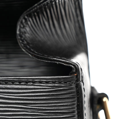 Louis Vuitton Epi Saint Cloud GM Black 11 of 17