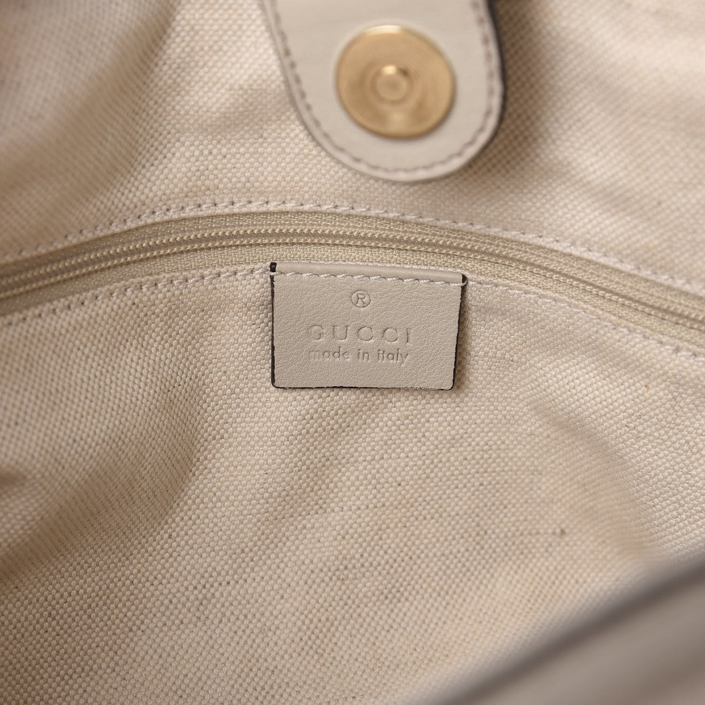Guccissima Medium Sukey Tote Mystic White