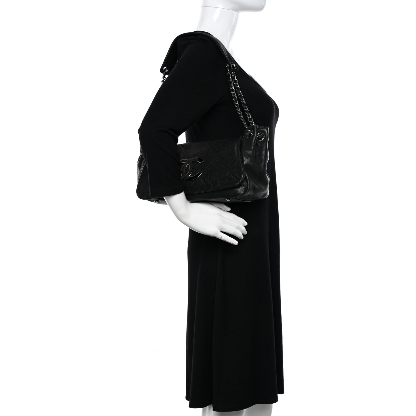 Calfskin Diamond Stitch Accordion Flap Black