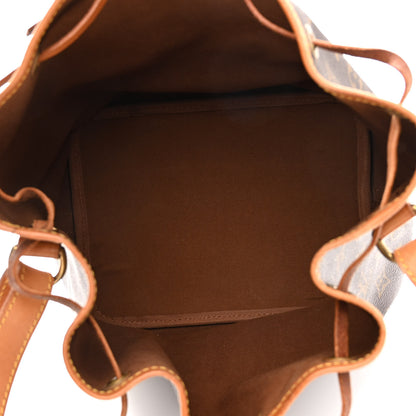 Louis Vuitton Monogram Petit Noe 5 of 10