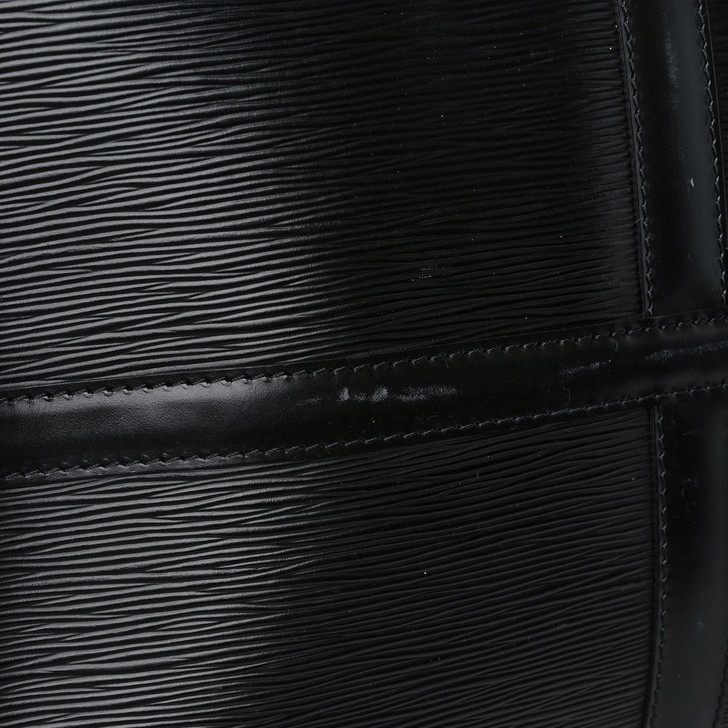Louis Vuitton Epi Keepall 55 Black 19 of 30