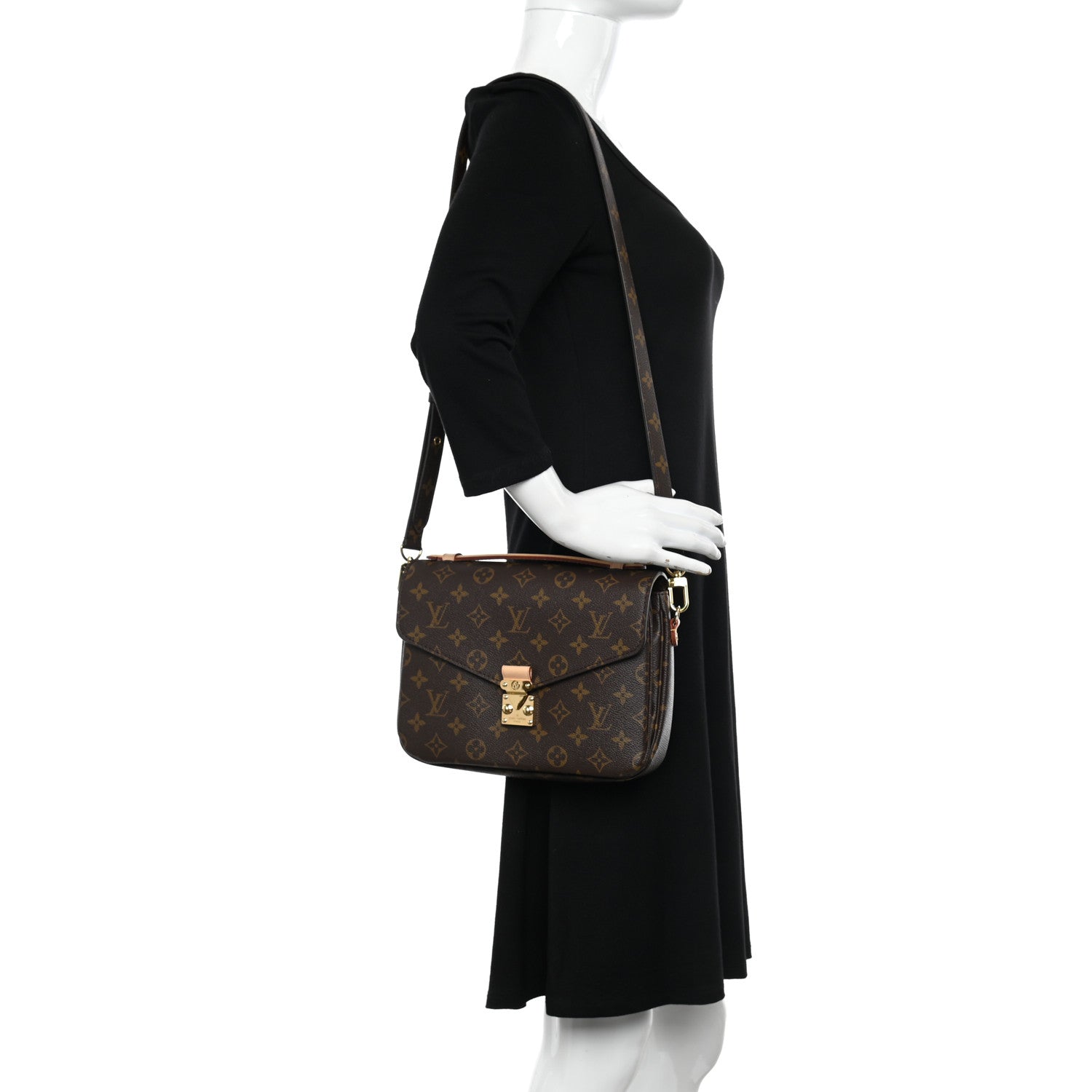 Louis Vuitton Monogram Pochette Metis 2 of 12