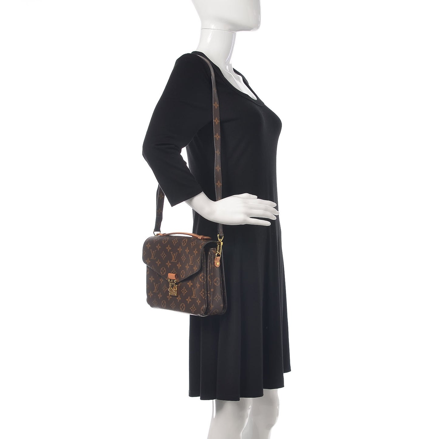 Monogram Pochette Metis