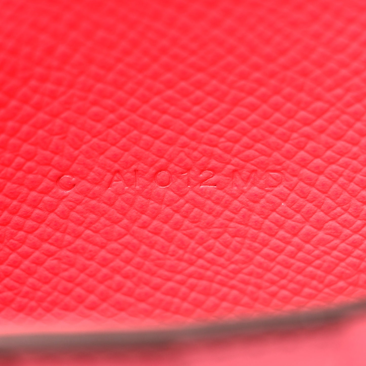 Epsom Verso Kelly Medium Wallet Abricot Rose Azalee