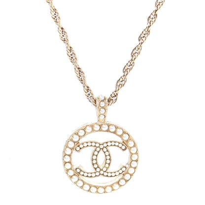 Chanel Pearl CC Round Pendant Necklace Gold 4 of 6