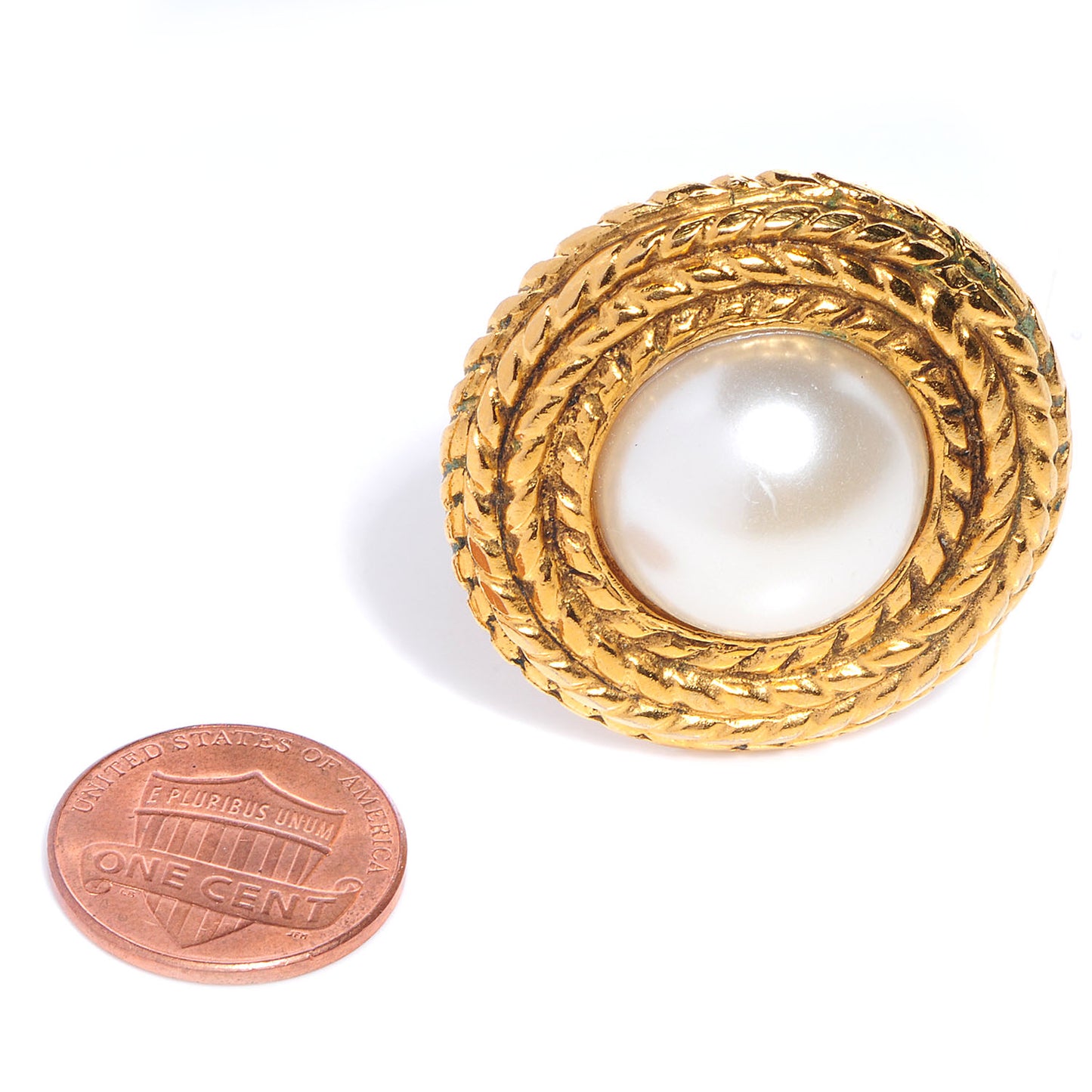 Pearl Clip On Earrings Gold