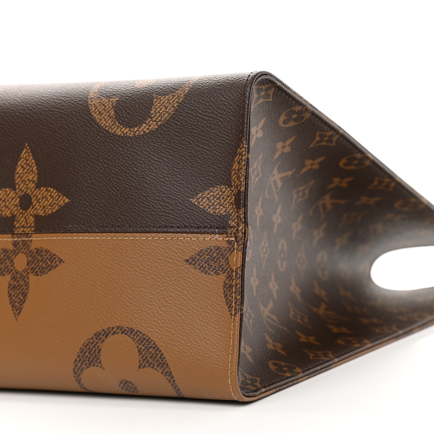 Louis Vuitton Reverse Monogram Giant Onthego GM 9 of 10