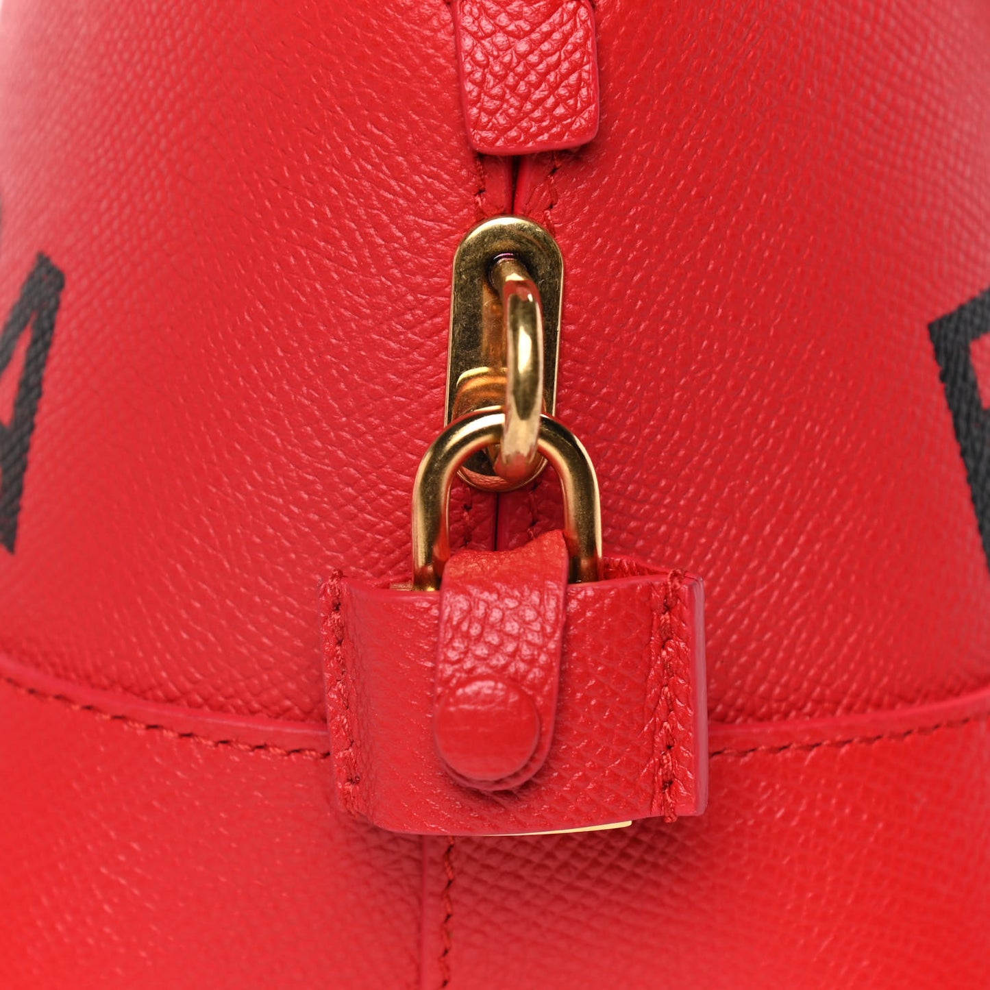 Signature Grained Calfskin Logo S Ville Top Handle Bag Rouge Coquelicot Black
