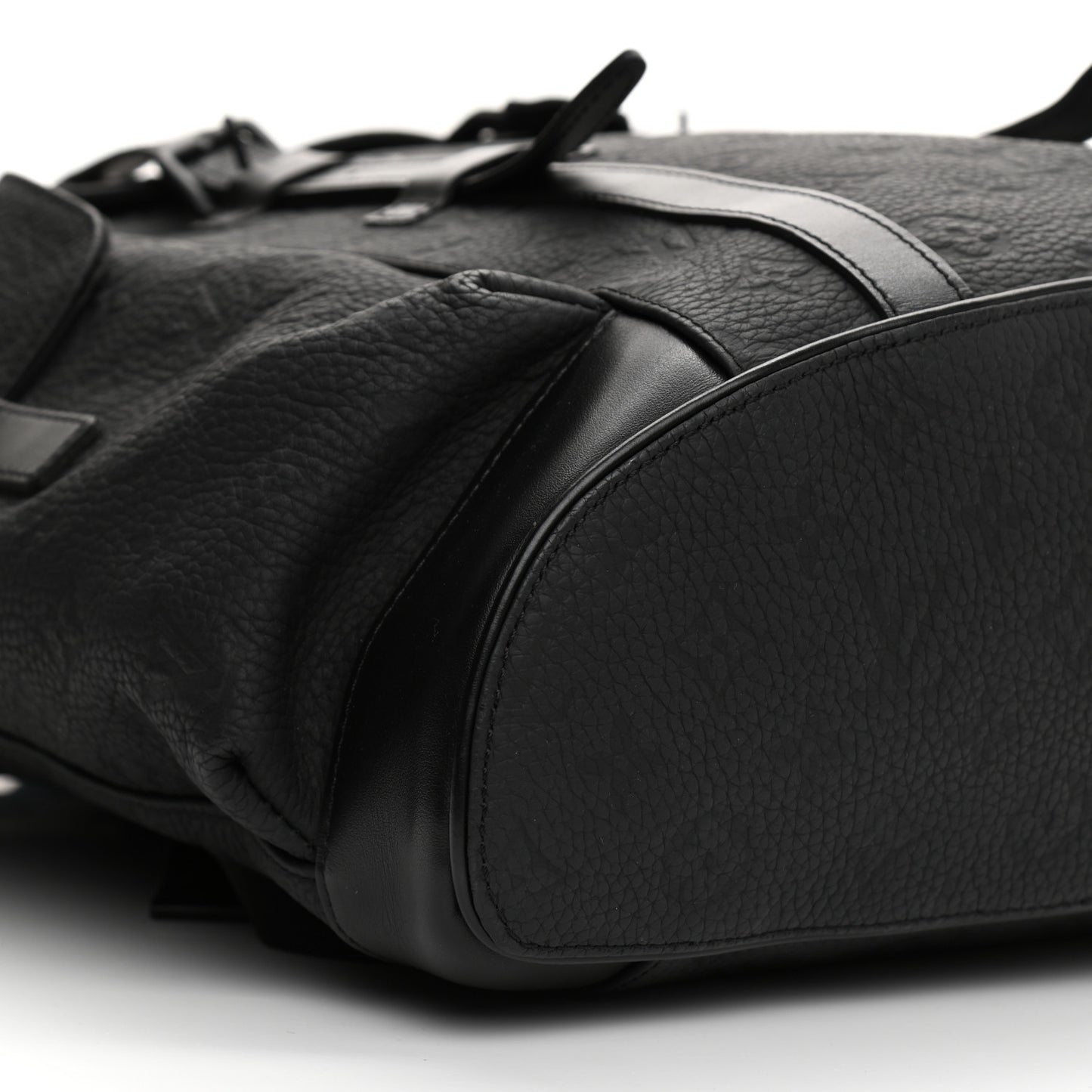 Taurillon Monogram Christopher MM Backpack Black
