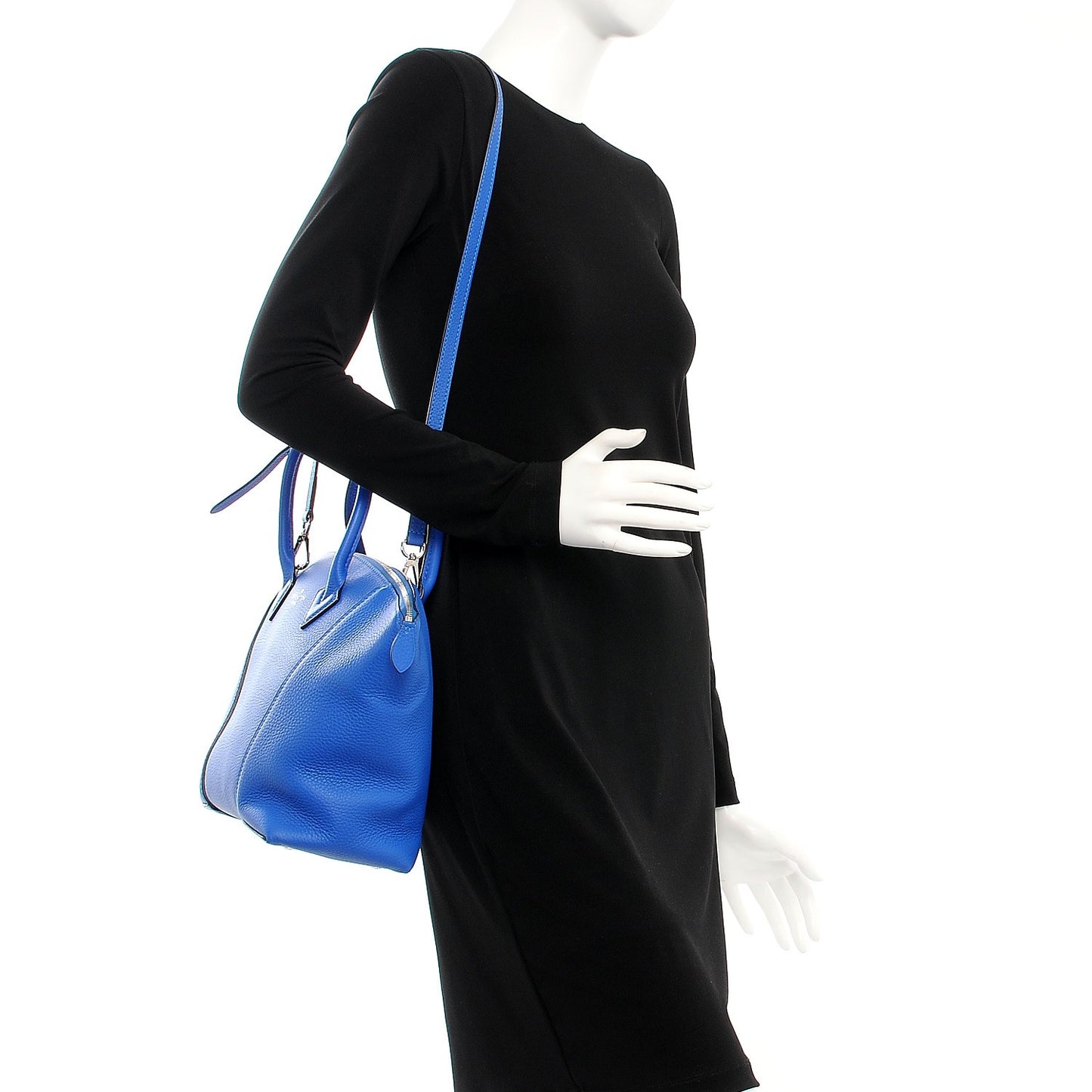 Cuir Taurillon Soft Lockit PM Outremer