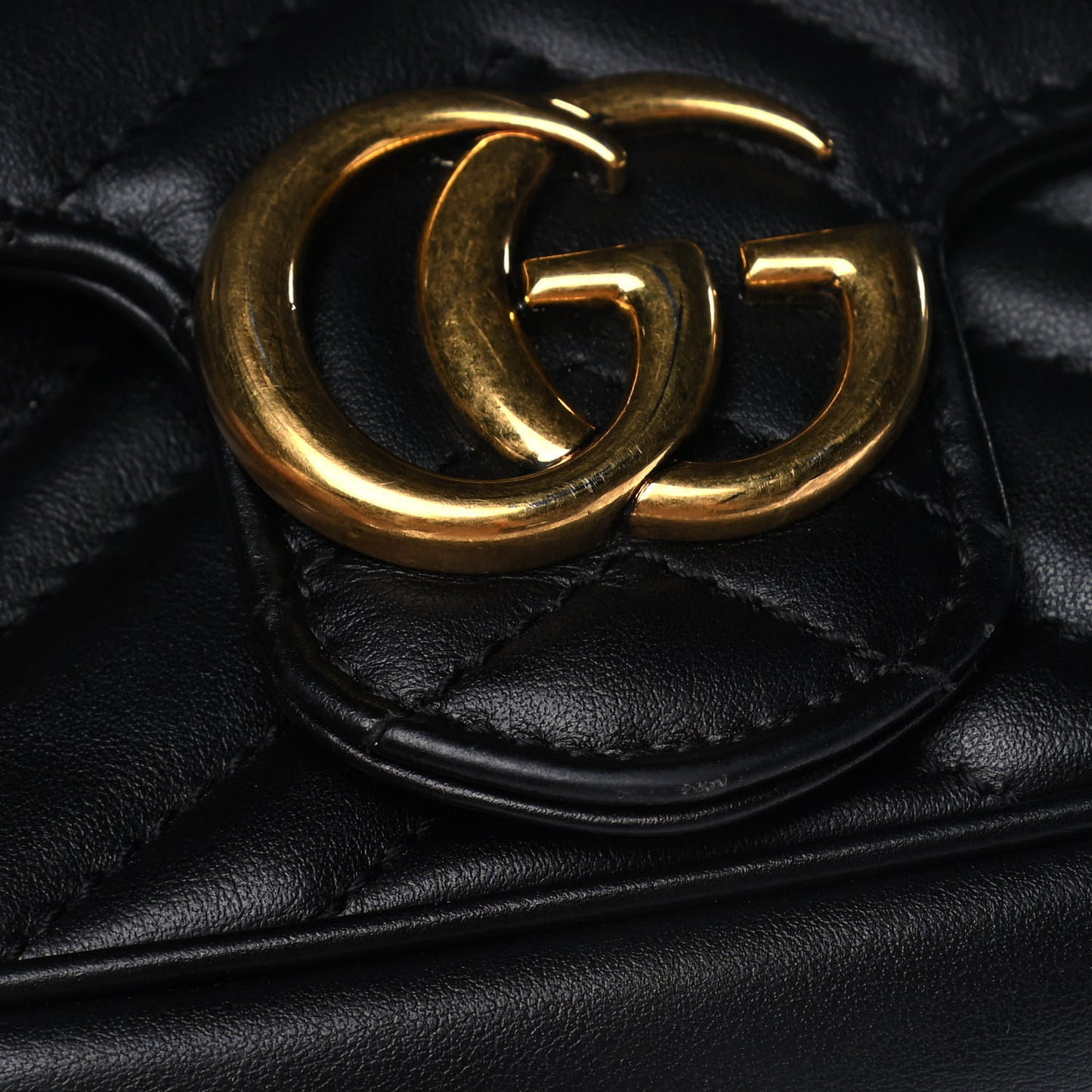 Calfskin Matelasse Super Mini GG Marmont Shoulder Bag Black