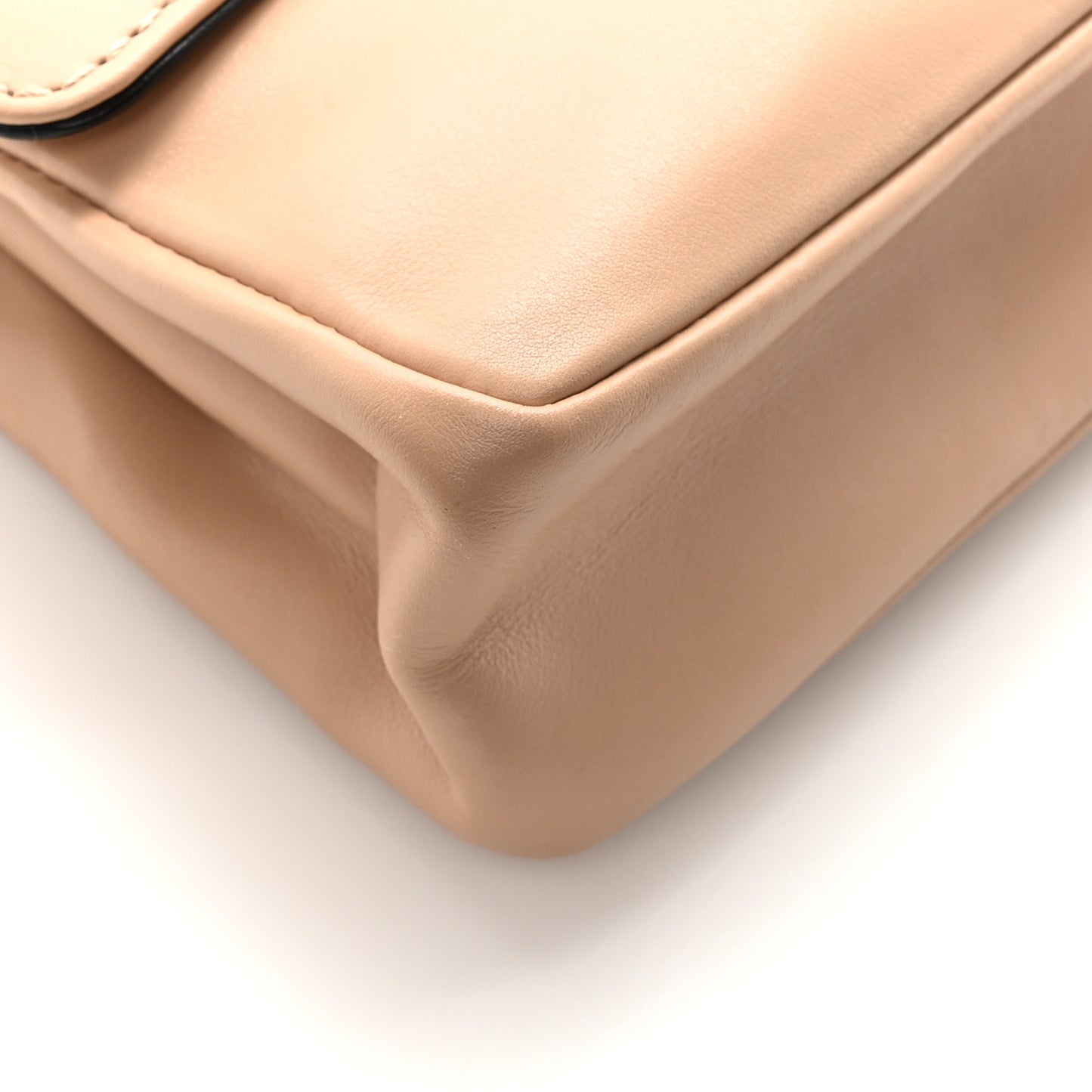 Vitello Rockstud Flip Lock Shoulder Flap Bag Beige