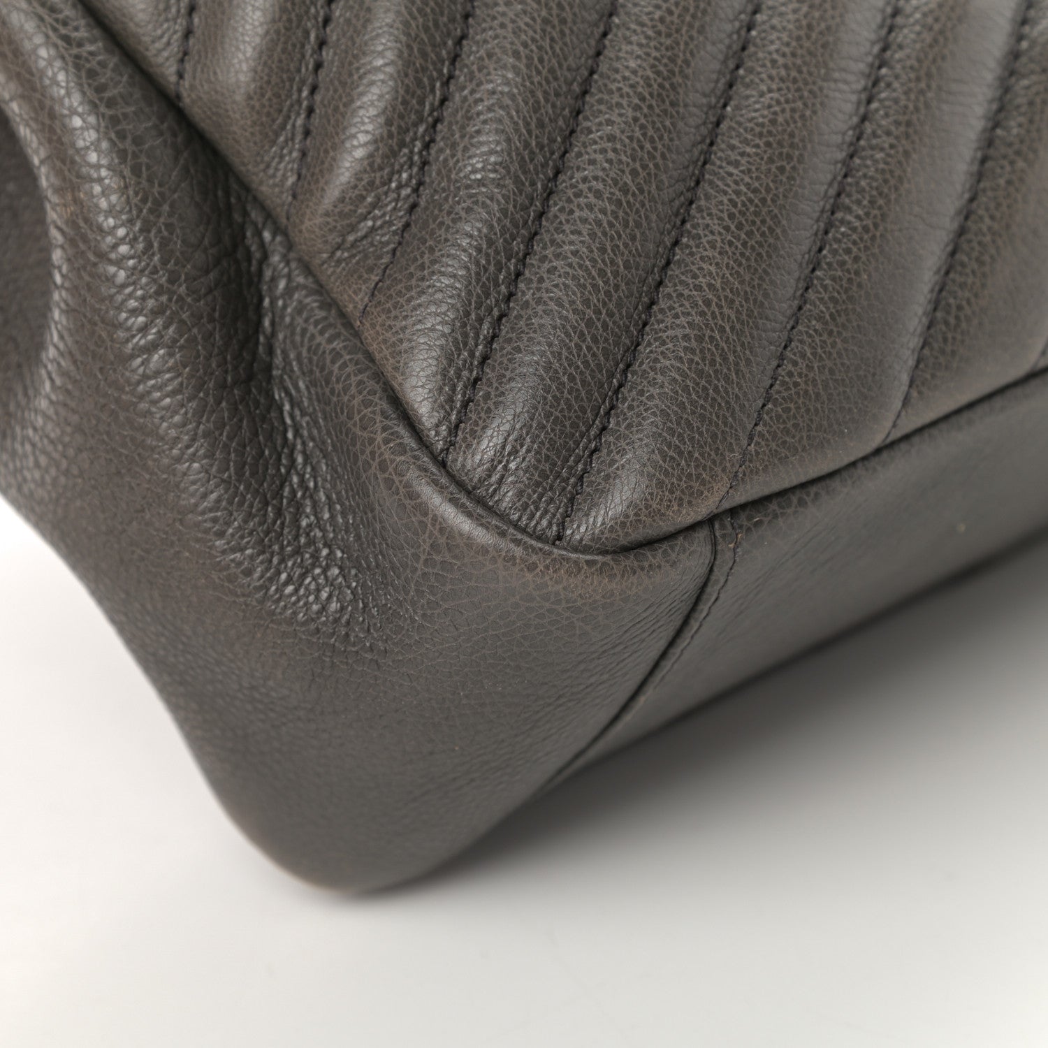 Saint Laurent Calfskin Matelasse Chevron Monogram Large College Satchel Light Coal 12 of 18