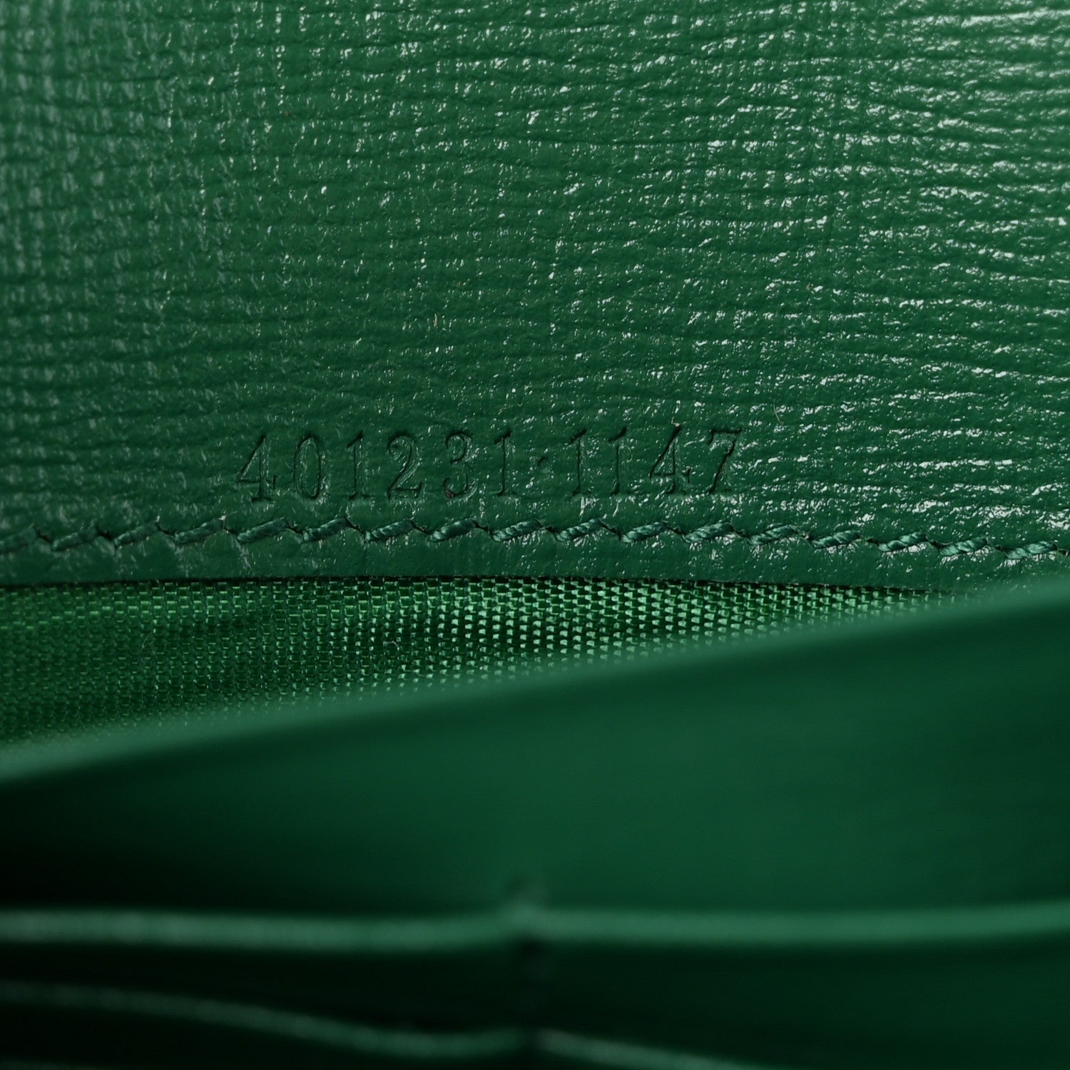 Gucci Azalea Calfskin Enamel Mini Dionysus Chain Wallet New Shamarock Emerald 7 of 10