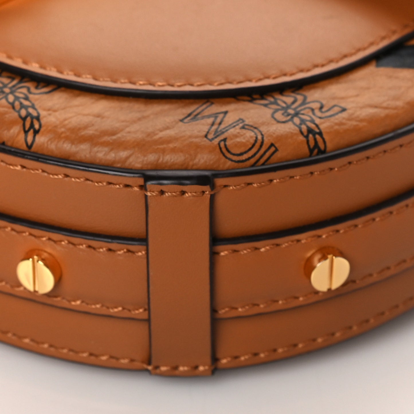 Visetos Mini Patricia Crossbody Bag Cognac