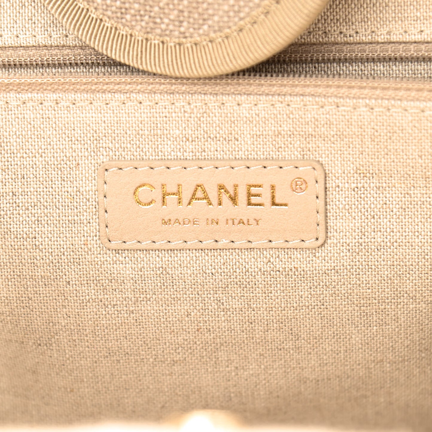 Mixed Fibers Medium Deauville Tote Beige Black