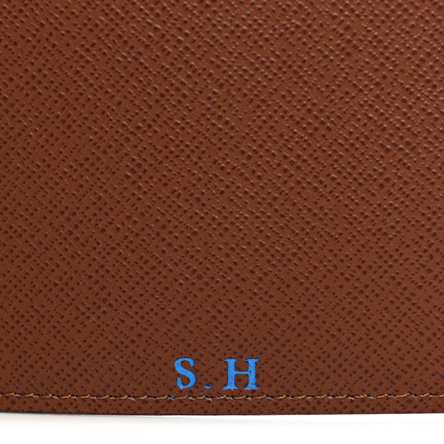 Louis Vuitton Monogram Passport Cover 6 of 7
