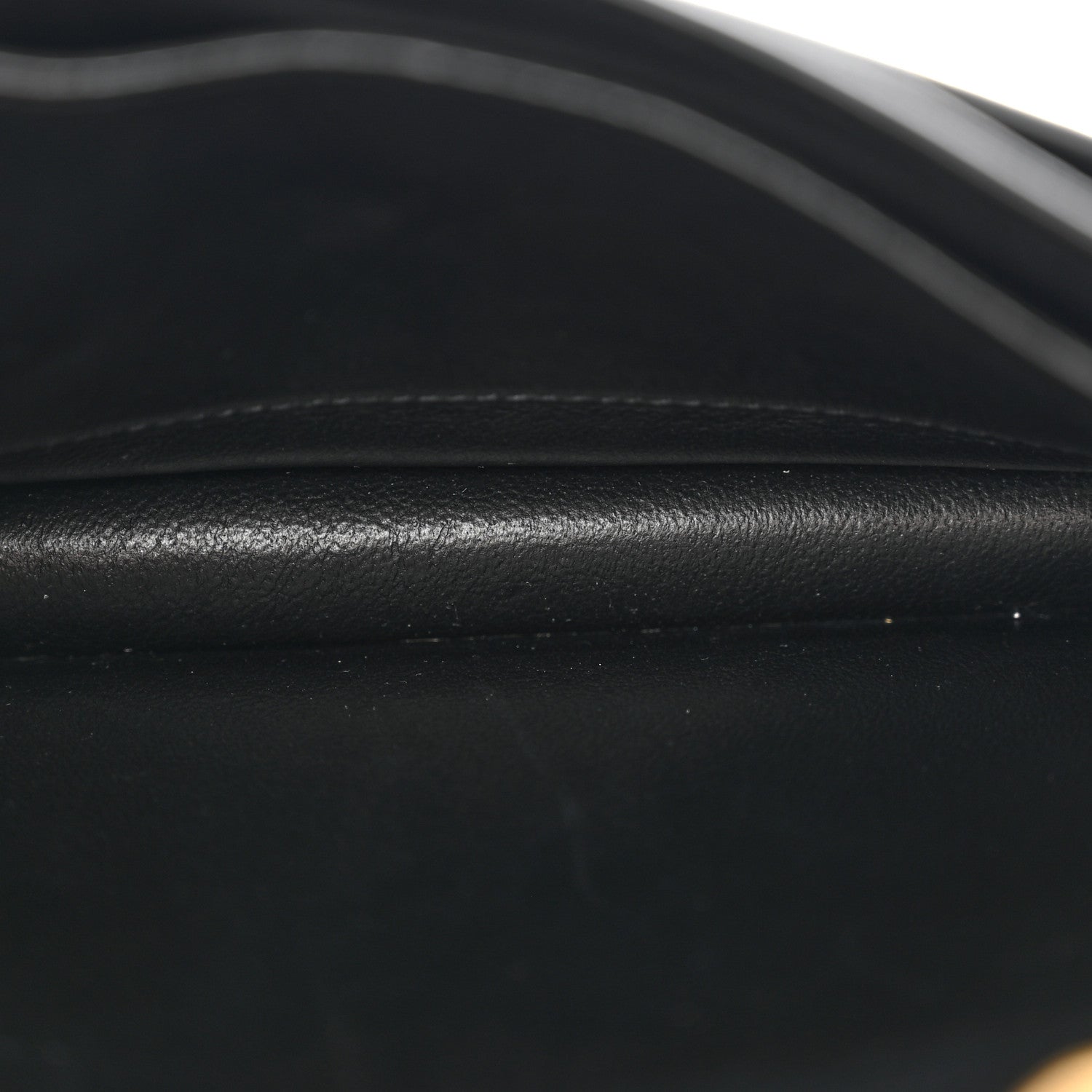Saint Laurent SAINT LAURENT Grain De Poudre Monogram Cassandra Clasp Bag Black 6 of 14