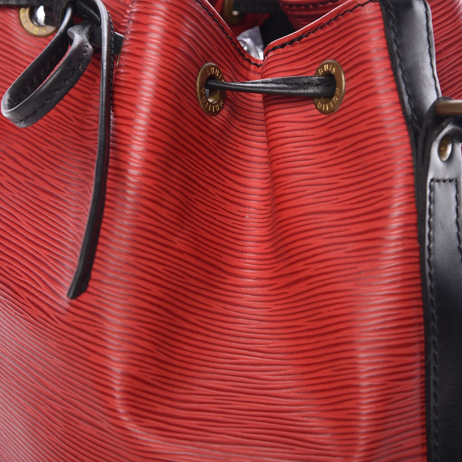Louis Vuitton Epi Petit Noe Red Black 15 of 27