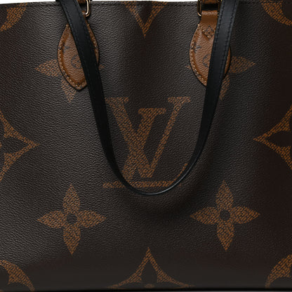 Louis Vuitton Reverse Monogram Giant Onthego MM 8 of 10