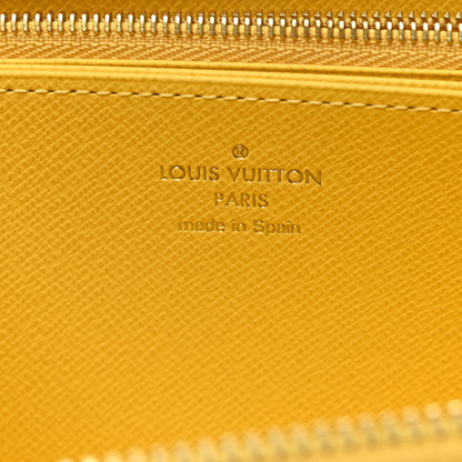 Louis Vuitton Damier Azur Zippy Wallet Jaune Pale 6 of 7