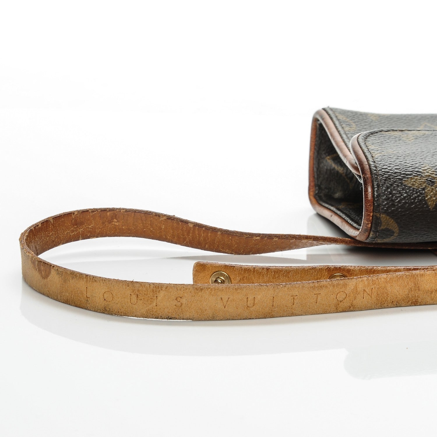 Louis Vuitton Monogram Pochette Florentine 6 of 13