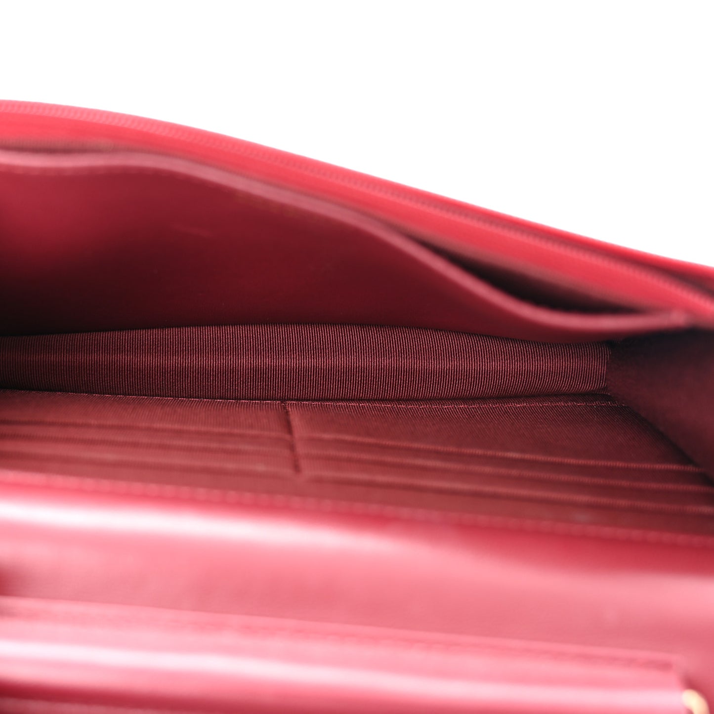 Lambskin Quilted Wallet On Chain WOC Burgundy