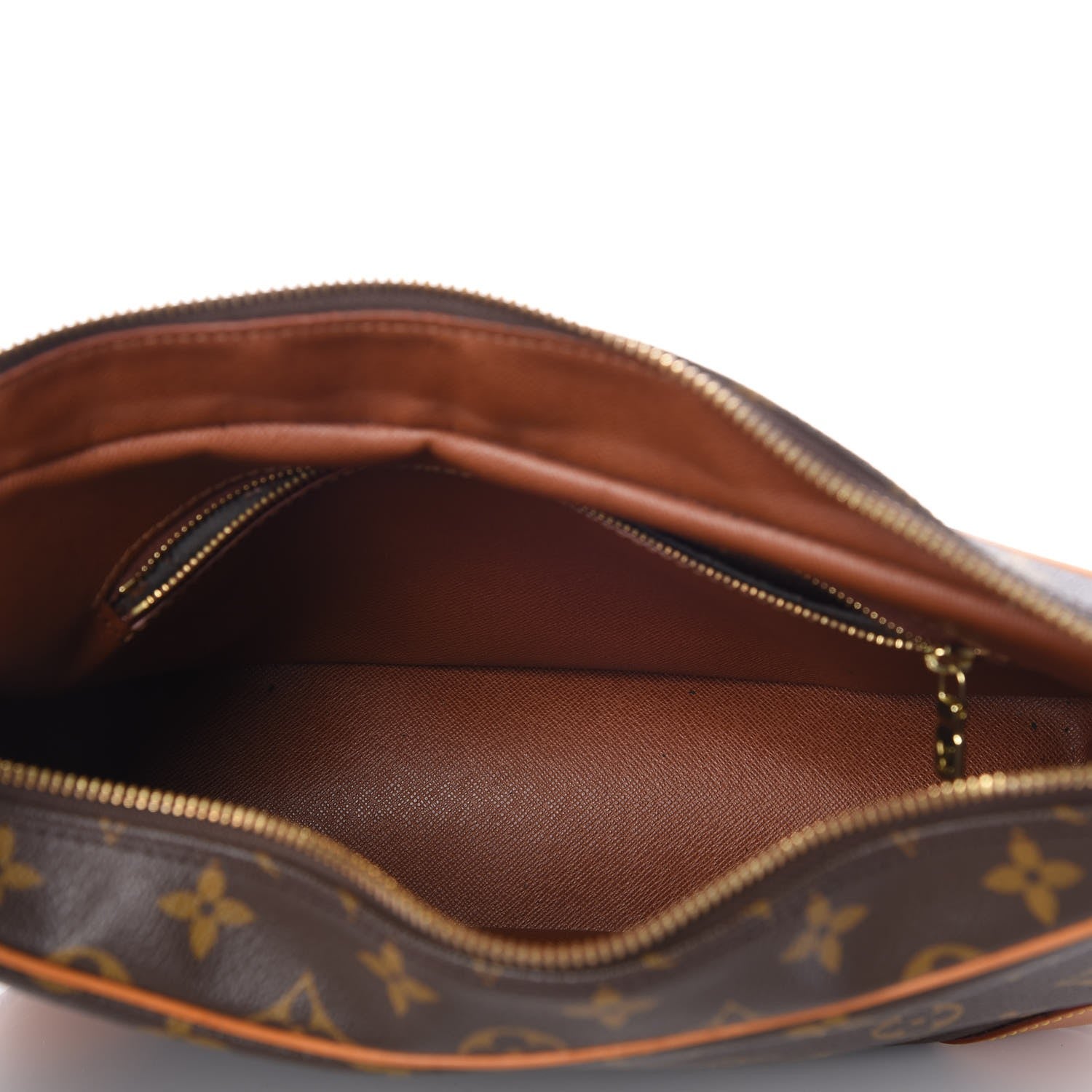 Louis Vuitton Monogram Boulogne 30 5 of 12