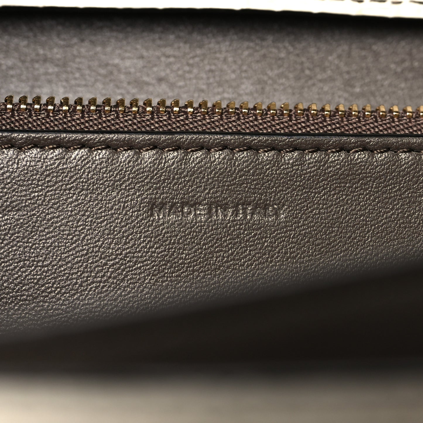 Lizard Medium Classic Box Flap Bag Natural